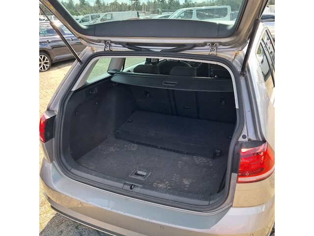 Personenauto, volkswagen, golf variant, 2.0 tdi highline, 2018 - afbeelding 15 van  19