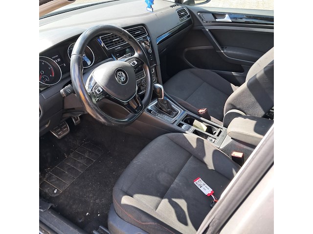 Personenauto, volkswagen, golf variant, 2.0 tdi highline, 2018 - afbeelding 17 van  19