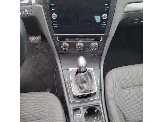 Personenauto, volkswagen, golf variant, 2.0 tdi highline business r, 2020 - afbeelding 9 van  13