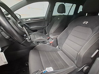 Personenauto, volkswagen, golf variant, 2.0 tsi 4motion r, 2018 - afbeelding 29 van  68