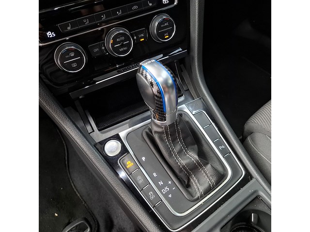 Personenauto, volkswagen, golf variant, 2.0 tsi 4motion r, 2018 - afbeelding 35 van  68