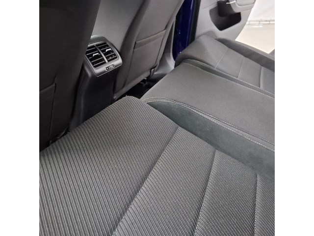 Personenauto, volkswagen, golf variant, 2.0 tsi 4motion r, 2018 - afbeelding 39 van  68