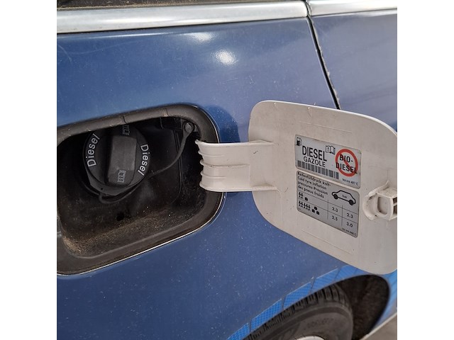 Personenauto, volkswagen, golf variant - afbeelding 2 van  22