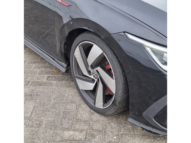 Personenauto, volkswagen, golf - afbeelding 3 van  60