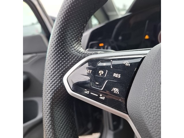 Personenauto, volkswagen, golf - afbeelding 15 van  60