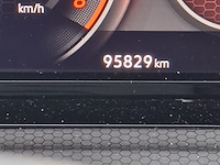 Personenauto, volkswagen, golf - afbeelding 18 van  60