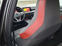 Personenauto, volkswagen, golf - afbeelding 33 van  60