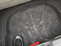 Personenauto, volkswagen, golf - afbeelding 36 van  60