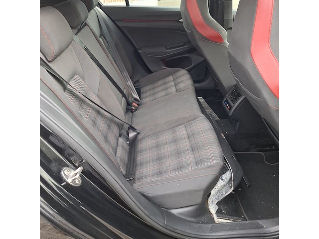 Personenauto, volkswagen, golf - afbeelding 37 van  60