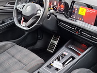 Personenauto, volkswagen, golf - afbeelding 39 van  60