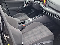 Personenauto, volkswagen, golf - afbeelding 40 van  60