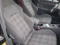 Personenauto, volkswagen, golf - afbeelding 41 van  60