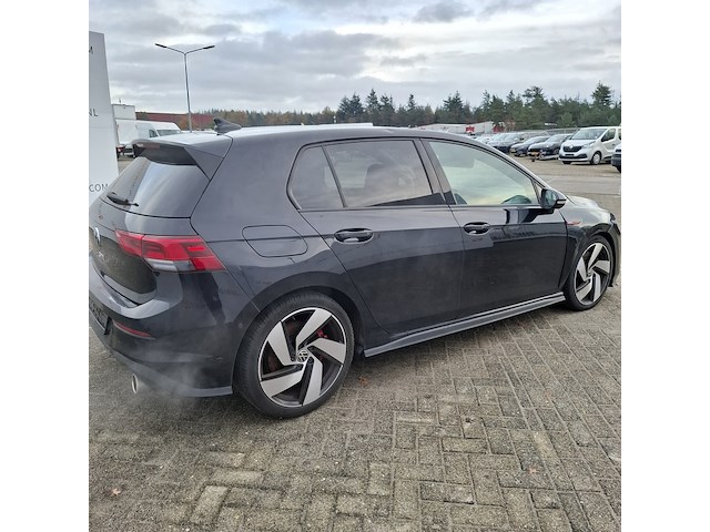 Personenauto, volkswagen, golf - afbeelding 45 van  60
