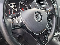 Personenauto, volkswagen, golf - afbeelding 10 van  49