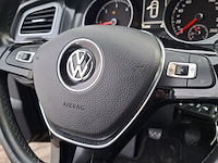 Personenauto, volkswagen, golf - afbeelding 11 van  49