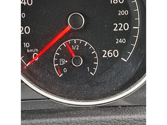 Personenauto, volkswagen, golf - afbeelding 18 van  49