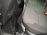 Personenauto, volkswagen, golf - afbeelding 28 van  49