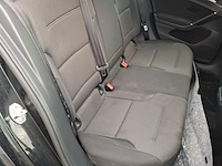 Personenauto, volkswagen, golf - afbeelding 33 van  49