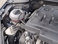 Personenauto, volkswagen, golf - afbeelding 41 van  49