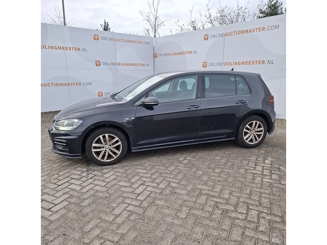 Personenauto, volkswagen, golf - afbeelding 48 van  49
