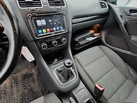 Personenauto, volkswagen, golf - afbeelding 25 van  47