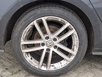 Personenauto, volkswagen, golf - afbeelding 4 van  52