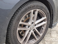 Personenauto, volkswagen, golf - afbeelding 5 van  52