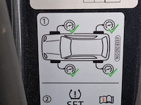 Personenauto, volkswagen, golf - afbeelding 40 van  52