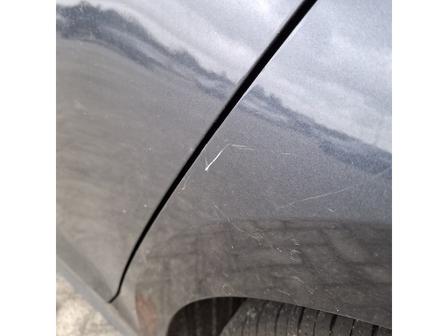 Personenauto, volkswagen, golf - afbeelding 42 van  52