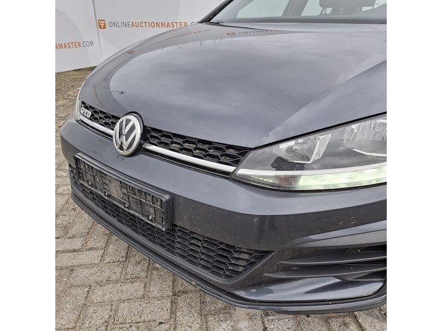 Personenauto, volkswagen, golf - afbeelding 47 van  52