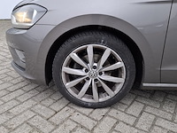 Personenauto, volkswagen, golf - afbeelding 10 van  46