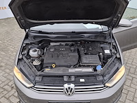 Personenauto, volkswagen, golf - afbeelding 17 van  46