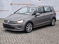 Personenauto, volkswagen, golf - afbeelding 1 van  46