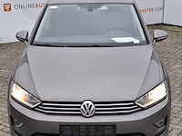 Personenauto, volkswagen, golf - afbeelding 2 van  46