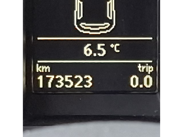 Personenauto, volkswagen, golf - afbeelding 27 van  47