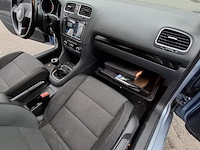 Personenauto, volkswagen, golf - afbeelding 39 van  47