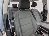 Personenauto, volkswagen, golf - afbeelding 40 van  47