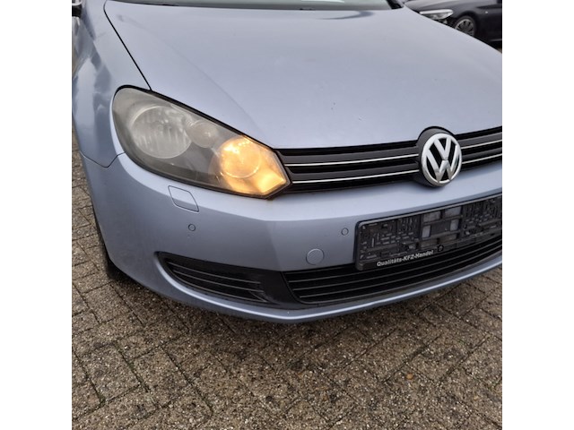 Personenauto, volkswagen, golf - afbeelding 47 van  47