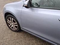 Personenauto, volkswagen, golf - afbeelding 8 van  47