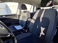 Personenauto, volkswagen, golf - afbeelding 24 van  52