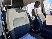 Personenauto, volkswagen, golf - afbeelding 40 van  52