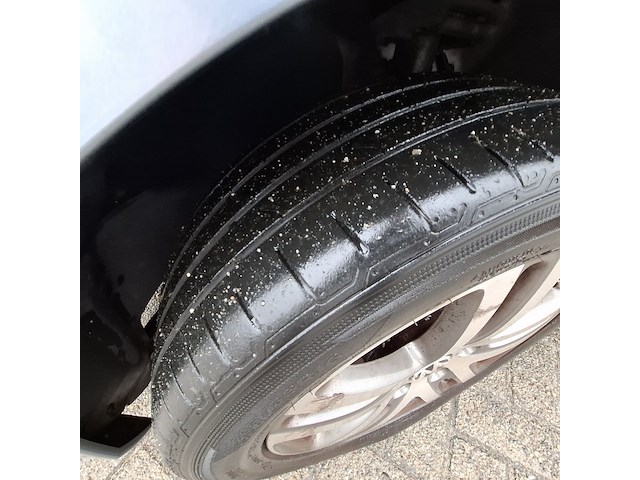 Personenauto, volkswagen, golf - afbeelding 2 van  47