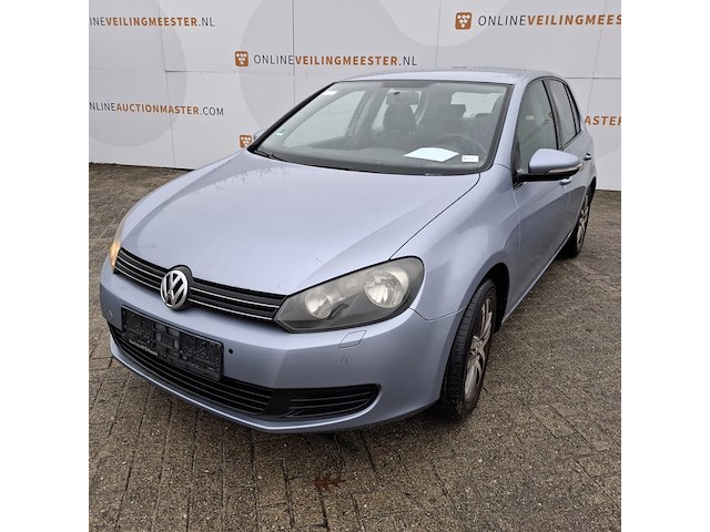 Personenauto, volkswagen, golf - afbeelding 7 van  47