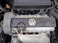 Personenauto, volkswagen, golf - afbeelding 13 van  47