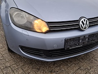 Personenauto, volkswagen, golf - afbeelding 42 van  47