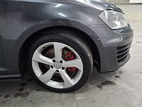 Personenauto, volkswagen, golf - afbeelding 6 van  47