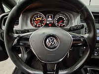 Personenauto, volkswagen, golf - afbeelding 15 van  47