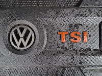 Personenauto, volkswagen, golf - afbeelding 36 van  47