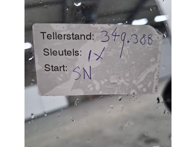 Personenauto, volkswagen, golf - afbeelding 42 van  47