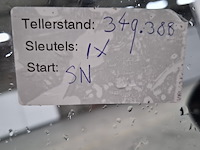 Personenauto, volkswagen, golf - afbeelding 42 van  47